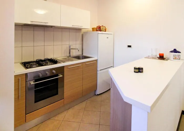 Apartment Lina - Pul458 By Interhome